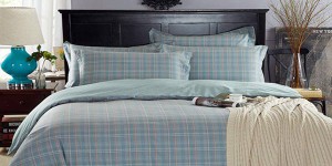 What are the quilt materials and what are their characteristics?