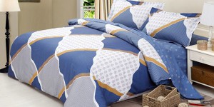What is a four-piece bed sheet set? Give you a comprehensive answer