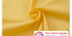 Which is stronger, Oxford cloth or polyester taffeta?