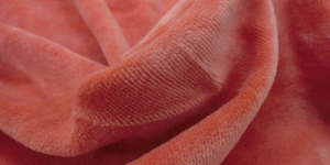 What is velvet?  What are the advantages of velvet?