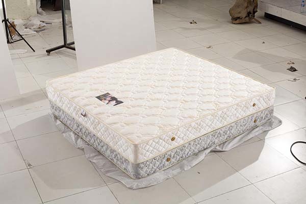 Latex mattress is moldy