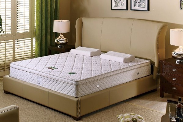 Latex mattress is moldy