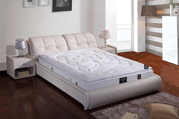Is wool mattress good?