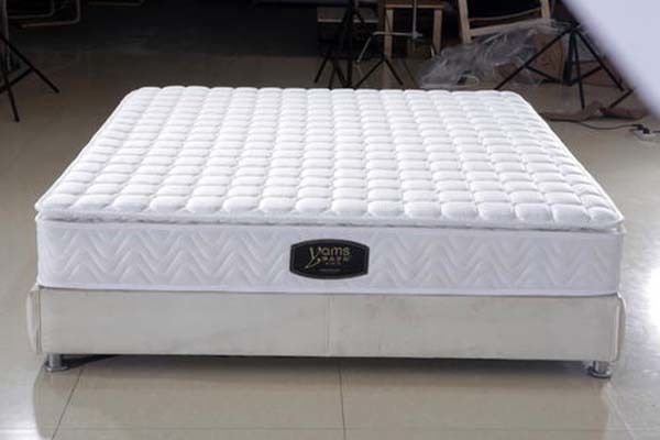 How to wash wool mattress
