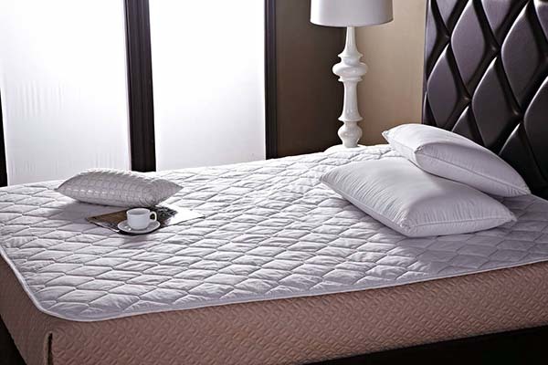 Advantages and disadvantages of lambswool mattresses