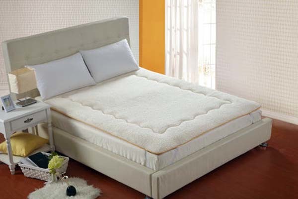 Do lambswool mattresses contain formaldehyde?