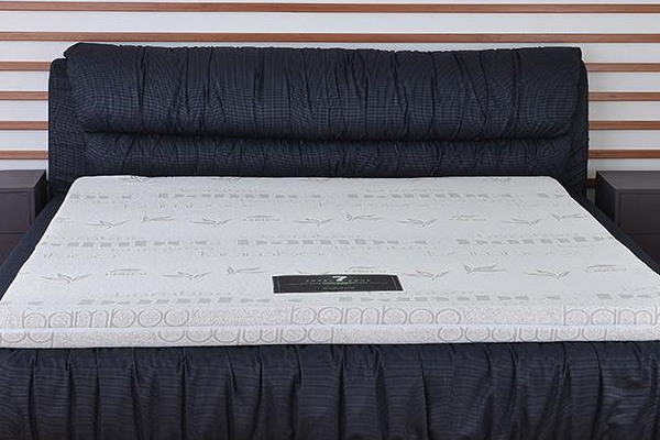 竹炭乳胶床垫 竹炭乳胶床垫