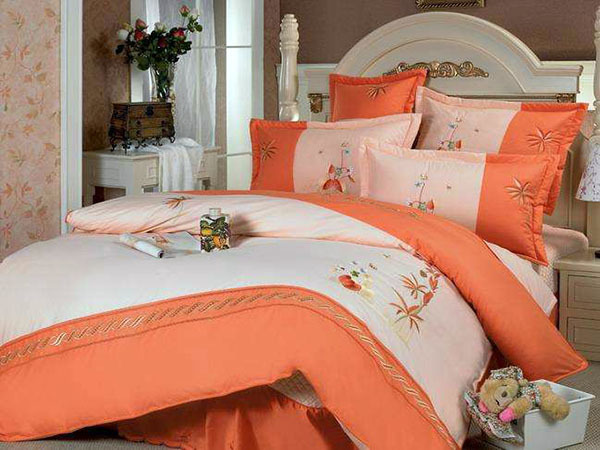 The brand's quilts are better The brand's quilts are better