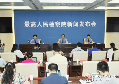 005vZQ9Njw1f49q38gms lj30cn08xdha.jpg