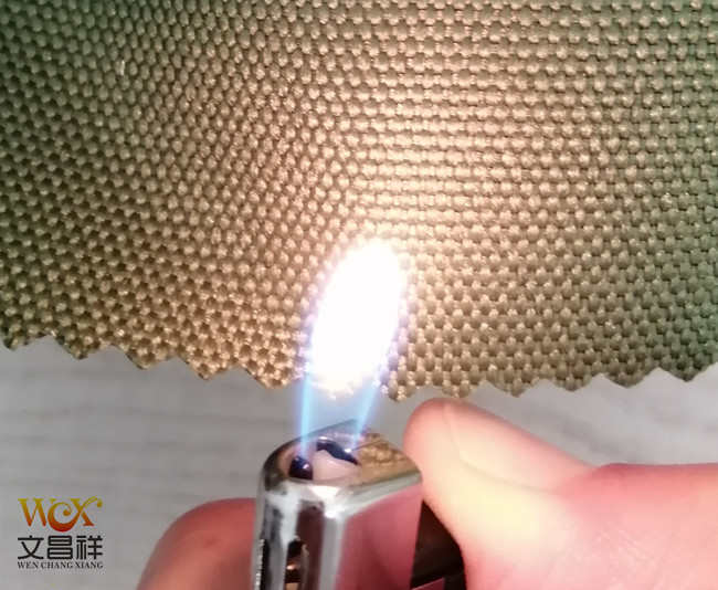 Flame-retardant Oxford cloth